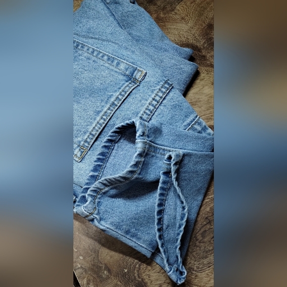 PrettyLittleThing Light Blue Straight Leg Jeans Size (4) - Picture 12 of 13